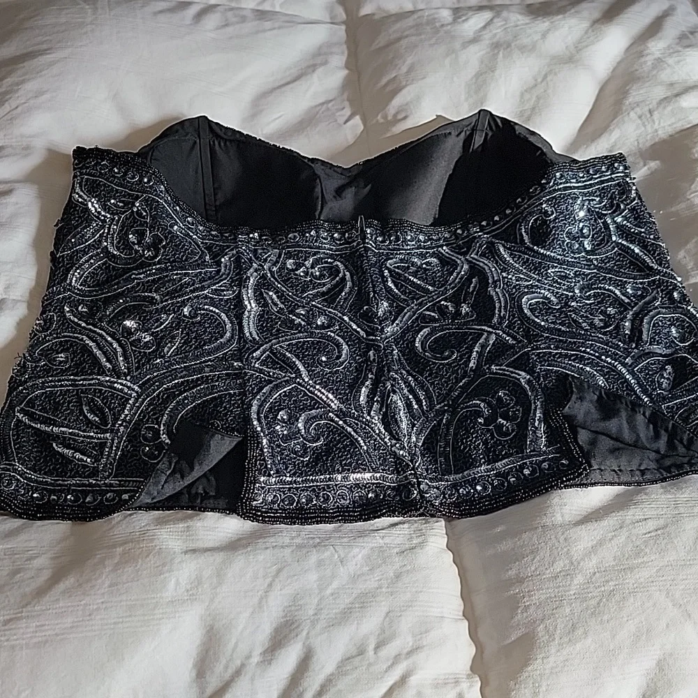 Sequined Bustier - Picture 3 of 7